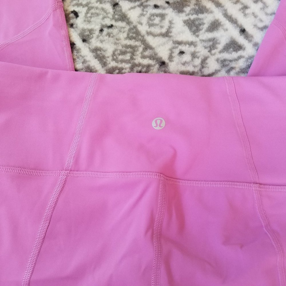 NWT Lululemon Pace Rival Crop Pink Size 8 Magenta - Picture 3 of 9